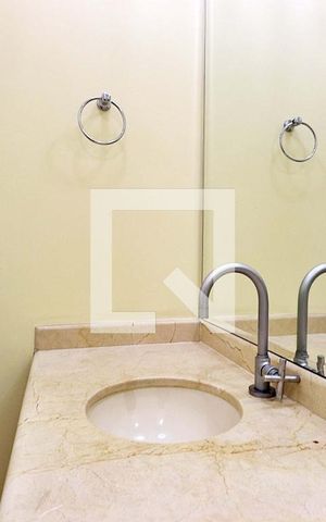 Apartamento à venda com 350m², 4 quartos e 4 vagasLavabo