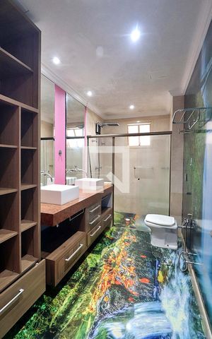 Apartamento à venda com 350m², 4 quartos e 4 vagasBanheiro do Quarto - Suíte 4