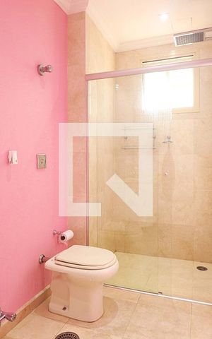 Apartamento à venda com 350m², 4 quartos e 4 vagasBanheiro do Quarto - Suíte 1