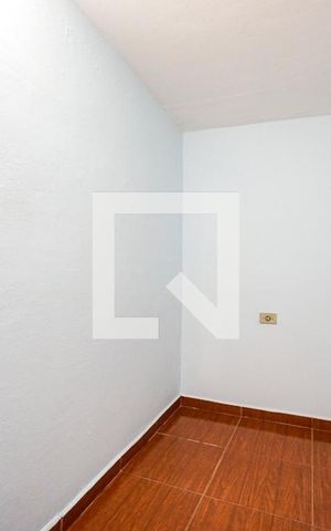 Casa de condomínio à venda com 100m², 3 quartos e 2 vagas Casa de condomínio à venda com 100m², 3 quartos e 2 vagasQuarto 01