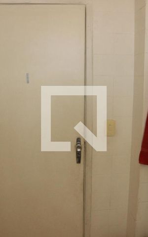 Apartamento à venda com 61m², 1 quarto e sem vagaBanheiro