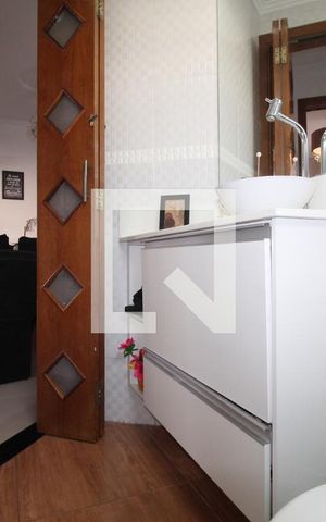 Apartamento para alugar com 50m², 2 quartos e 1 vagaBanheiro
