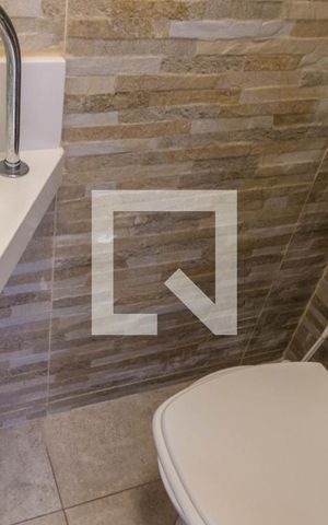 Apartamento para alugar com 210m², 3 quartos e 2 vagasLavabo