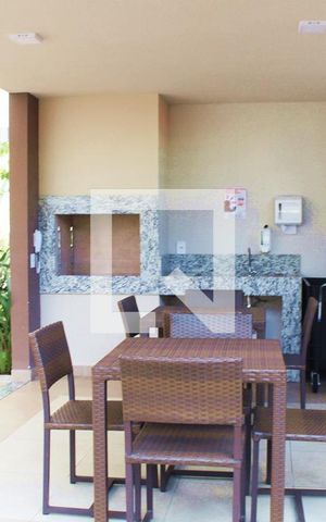 Apartamento para alugar com 33m², 2 quartos e sem vagaÁrea comum - Churrasqueira