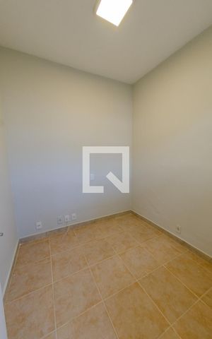 Apartamento para alugar com 180m², 4 quartos e 2 vagas Apartamento para alugar com 180m², 4 quartos e 2 vagasQuarto de serviço