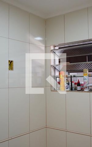 Casa à venda com 110m², 3 quartos e 2 vagasBanheiro