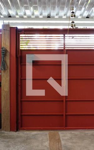 Casa à venda com 110m², 3 quartos e 2 vagasGaragem
