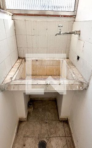 Apartamento à venda com 65m², 2 quartos e sem vagaÁrea de Serviço