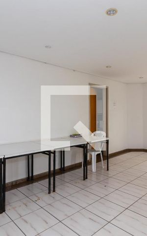 Apartamento à venda com 104m², 3 quartos e 2 vagas Apartamento à venda com 104m², 3 quartos e 2 vagasÁrea comum - Salão de festas