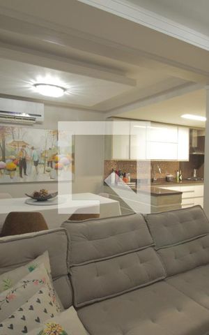 Casa de condomínio à venda com 165m², 3 quartos e 2 vagasSala