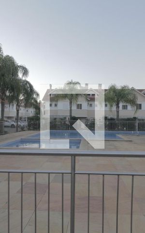 Casa de condomínio à venda com 165m², 3 quartos e 2 vagasÁrea comum - Piscina