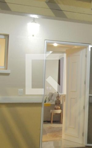 Casa de condomínio à venda com 165m², 3 quartos e 2 vagasplaca