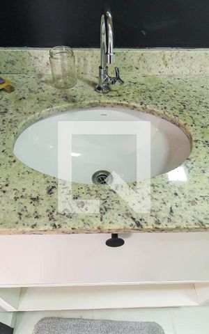 Apartamento para alugar com 38m², 1 quarto e sem vagaBanheiro