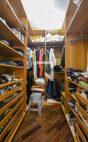 Apartamento à venda com 86m², 2 quartos e 1 vagaCloset Suíte 01