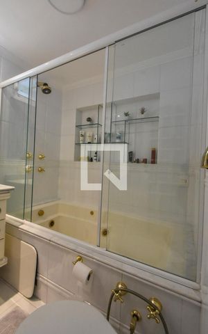Apartamento à venda com 86m², 2 quartos e 1 vagaBanheiro Suíte 01