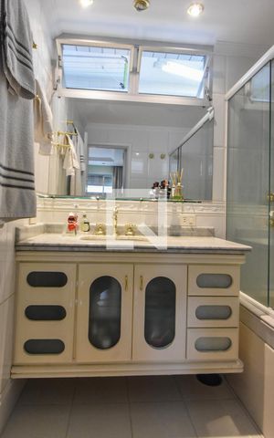 Apartamento à venda com 86m², 2 quartos e 1 vagaBanheiro Suíte 01