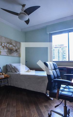 Apartamento à venda com 86m², 2 quartos e 1 vagaQuarto 02