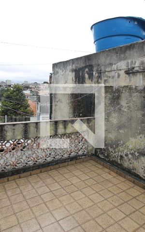 Casa à venda com 122m², 2 quartos e 2 vagasVaranda