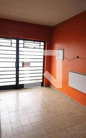 Casa à venda com 122m², 2 quartos e 2 vagasGaragem