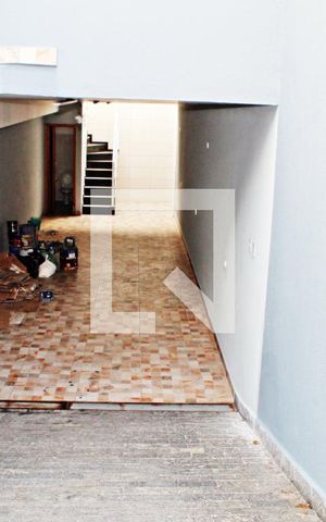 Casa à venda com 120m², 2 quartos e 3 vagasFachada