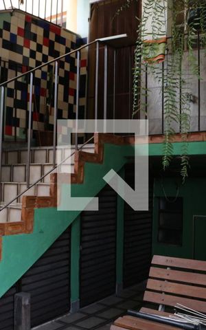 Casa à venda com 230m², 2 quartos e 2 vagasQuintal
