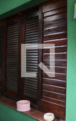 Casa à venda com 230m², 2 quartos e 2 vagasChurrasqueira
