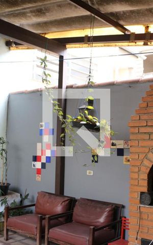 Casa à venda com 230m², 2 quartos e 2 vagasChurrasqueira
