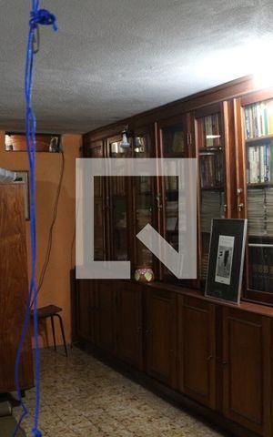Casa à venda com 230m², 2 quartos e 2 vagasSalão 2