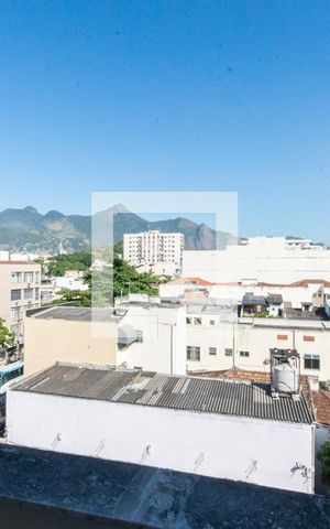 Apartamento à venda com 275m², 3 quartos e sem vagaVista