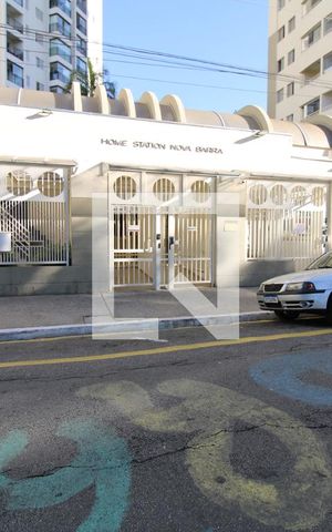 Apartamento à venda com 63m², 2 quartos e 1 vagaFachada e portaria 