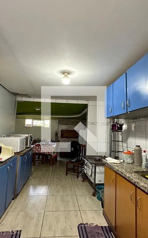Casa à venda com 160m², 3 quartos e 2 vagasCozinha