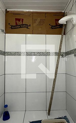 Casa à venda com 160m², 3 quartos e 2 vagasBanheiro