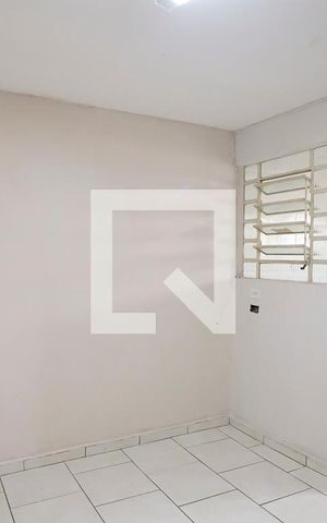 Studio para alugar com 35m², 1 quarto e sem vagaSala/Quarto