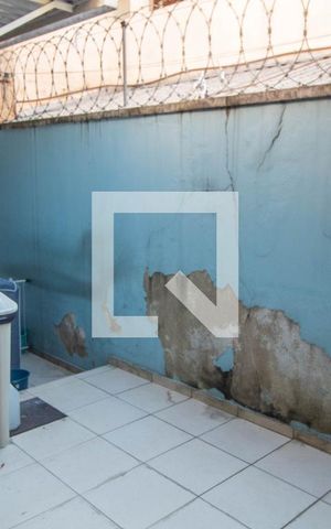 Casa à venda com 180m², 3 quartos e 2 vagas Casa à venda com 180m², 3 quartos e 2 vagasÁrea de Serviço