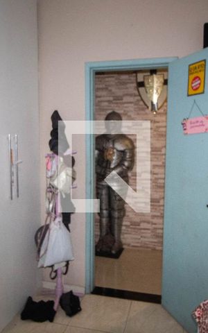 Casa à venda com 180m², 3 quartos e 2 vagas Casa à venda com 180m², 3 quartos e 2 vagasQuarto 1