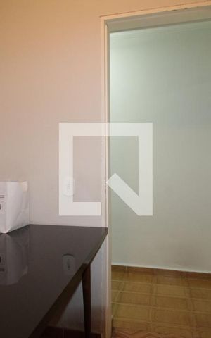 Casa à venda com 200m², 4 quartos e 2 vagasQuarto 1   