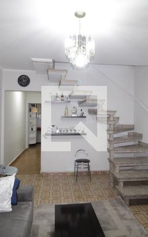 Casa à venda com 200m², 4 quartos e 2 vagasSala  