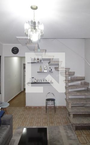 Casa à venda com 200m², 4 quartos e 2 vagasSala  