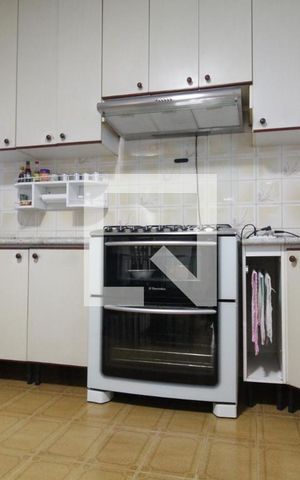Casa à venda com 200m², 4 quartos e 2 vagasCozinha