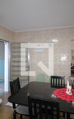 Casa à venda com 200m², 4 quartos e 2 vagasCozinha