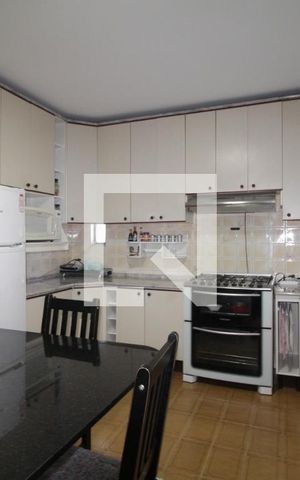 Casa à venda com 200m², 4 quartos e 2 vagasCozinha