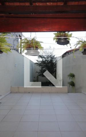 Casa à venda com 200m², 4 quartos e 2 vagasÁrea gourmet 