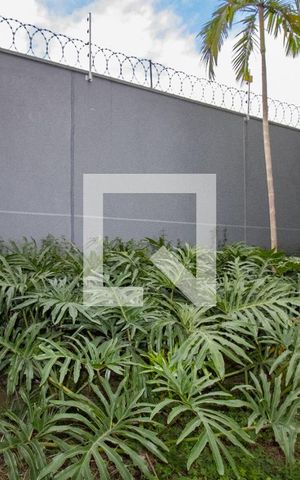 Studio à venda com 27m², 1 quarto e sem vaga Studio à venda com 27m², 1 quarto e sem vagaÁrea comum - paisagismo