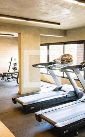 Studio à venda com 27m², 1 quarto e sem vaga Studio à venda com 27m², 1 quarto e sem vagaÁrea comum- sala de ginástica