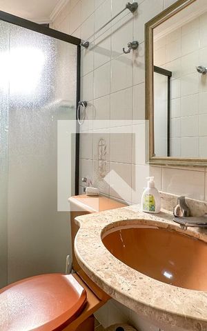 Apartamento para alugar com 110m², 3 quartos e 1 vaga Apartamento para alugar com 110m², 3 quartos e 1 vagaBanheiro 2