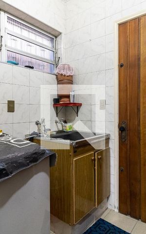 Casa de condomínio à venda com 180m², 3 quartos e 2 vagas Casa de condomínio à venda com 180m², 3 quartos e 2 vagasLavanderia