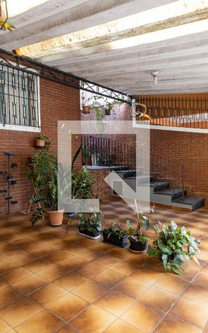 Casa de condomínio à venda com 180m², 3 quartos e 2 vagas Casa de condomínio à venda com 180m², 3 quartos e 2 vagasGaragem