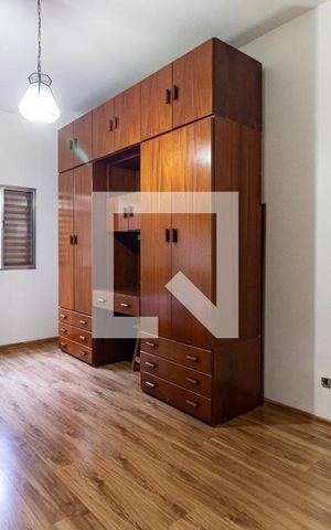 Casa de condomínio à venda com 180m², 3 quartos e 2 vagas Casa de condomínio à venda com 180m², 3 quartos e 2 vagasQuarto 2