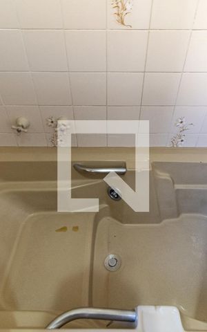 Casa de condomínio à venda com 180m², 3 quartos e 2 vagas Casa de condomínio à venda com 180m², 3 quartos e 2 vagasBanheiro da Suíte