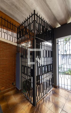 Casa de condomínio à venda com 180m², 3 quartos e 2 vagas Casa de condomínio à venda com 180m², 3 quartos e 2 vagasPortal Social